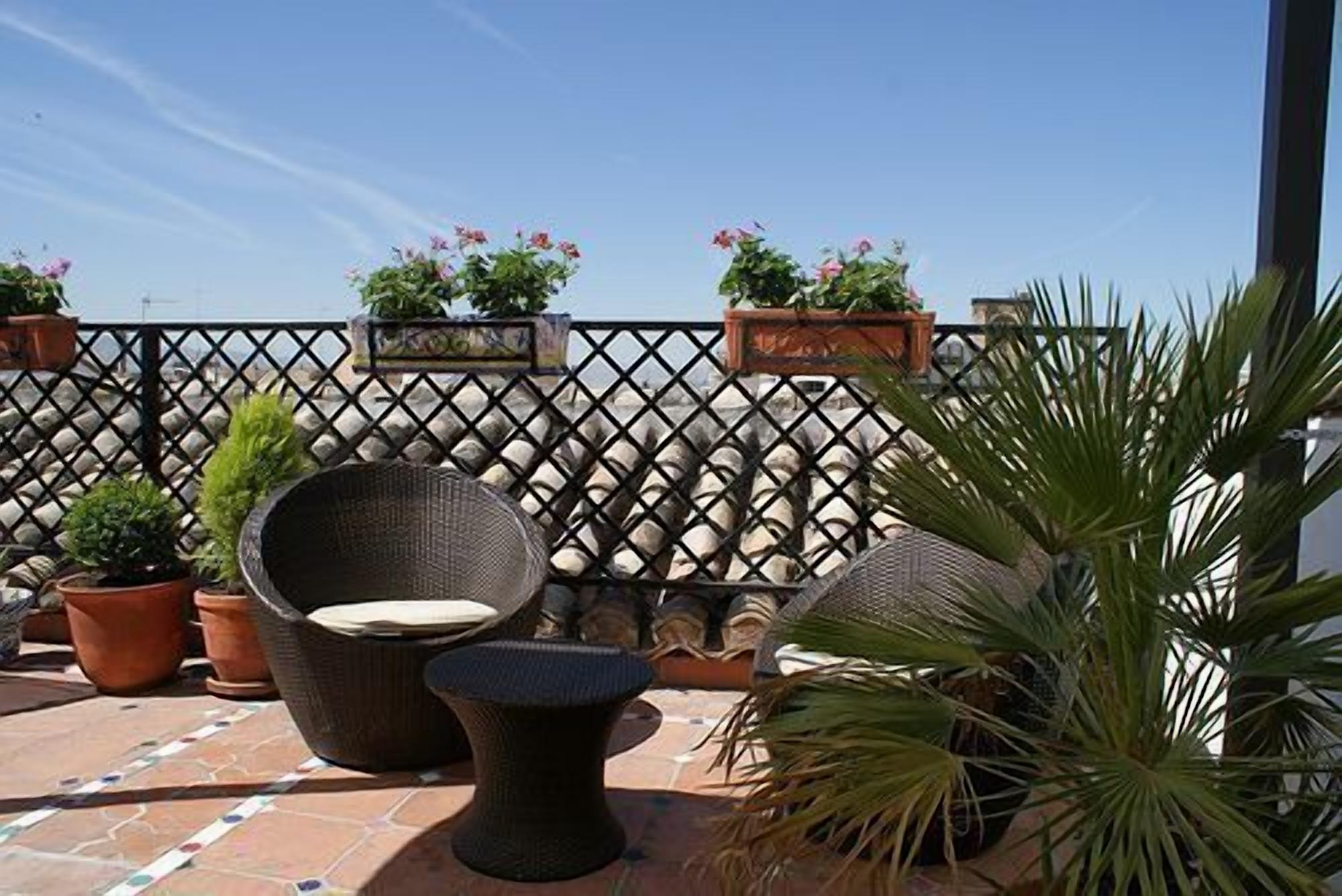 Photo - Oasis Backpackers Hostel Granada