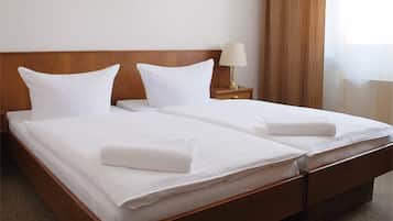 1 quarto, escrivaninha, Wi-Fi de cortesia, roupa de cama