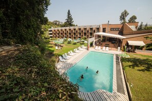 Seasonal outdoor pool - Hotel Bosque de Reñaca (Vina del Mar)