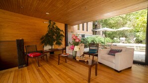Sala de estar en el lobby