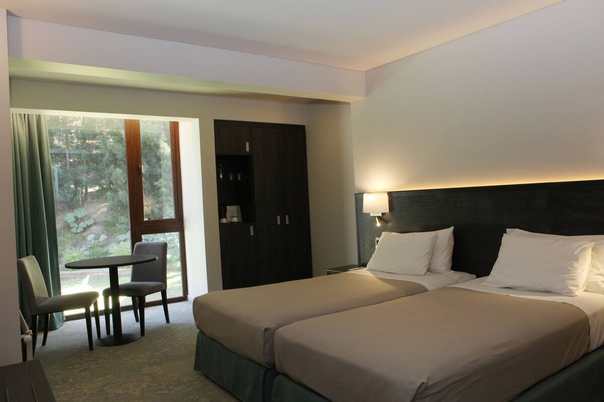 Superior Double Room, 2 Single Beds | Premium bedding, minibar, in-room safe, blackout curtains