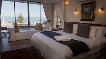 Minibar, in-room safe, iron/ironing board, free WiFi