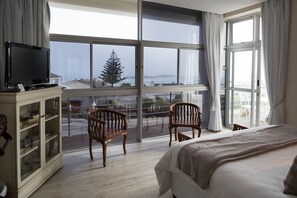 Habitación | Minibar y caja de seguridad en la habitación 