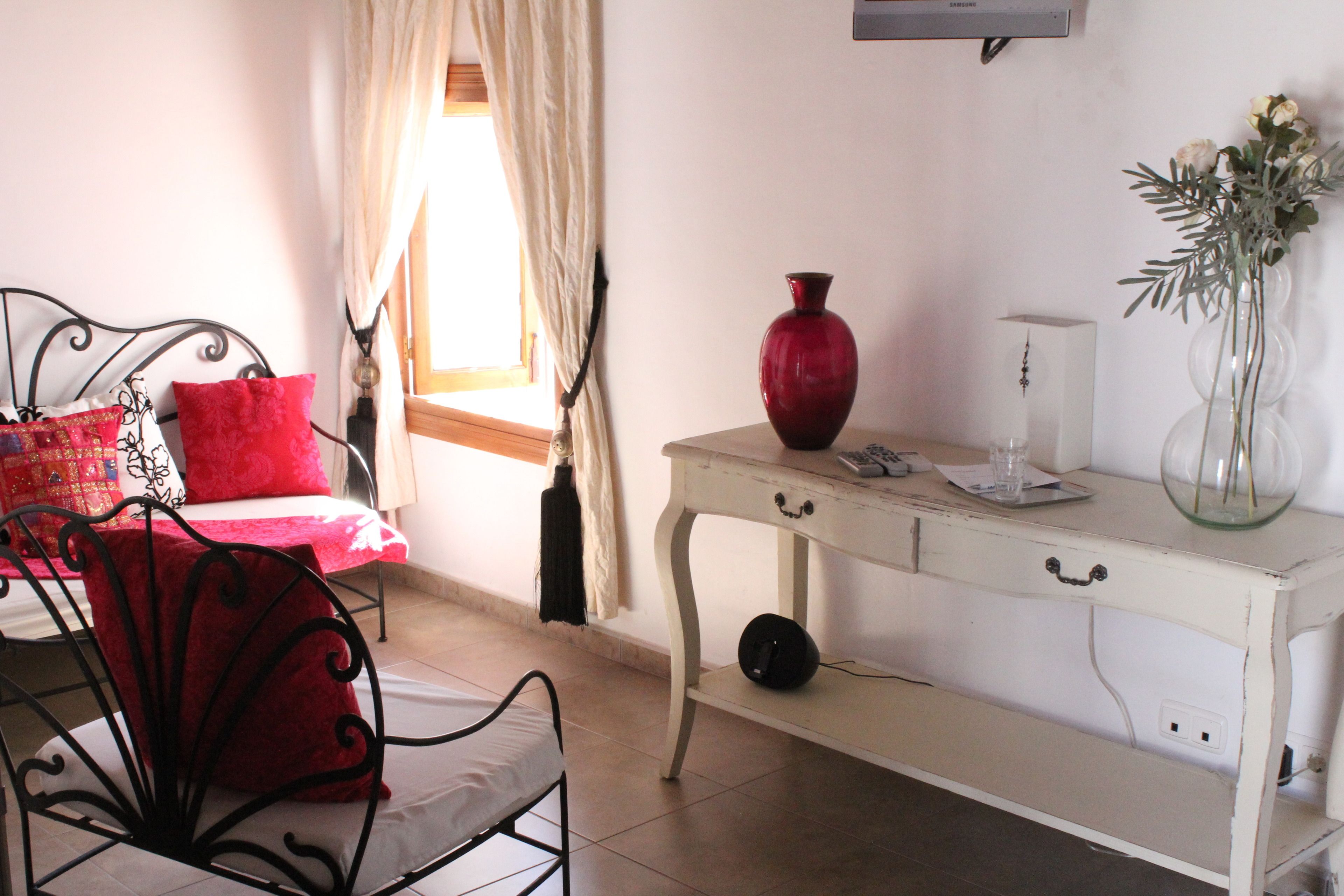 double room | select comfort beds, in-room safe, iron/ironing board