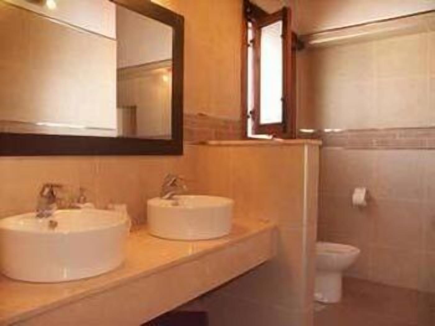 double room | bathroom | shower, hair dryer, bathrobes, towels