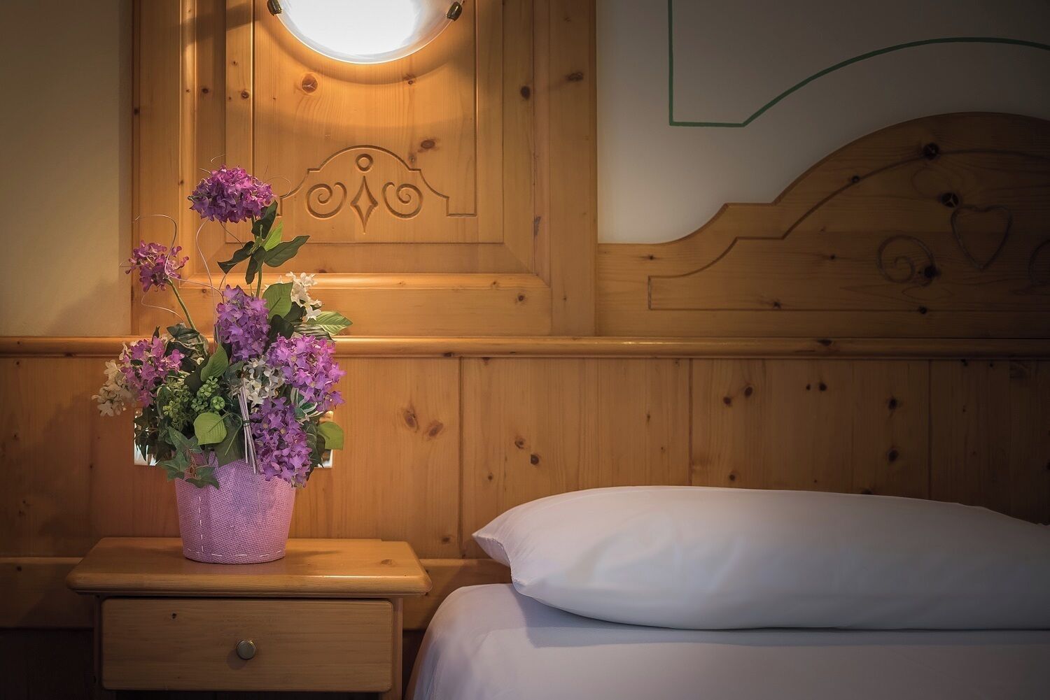 In-room safe, desk, soundproofing, free WiFi