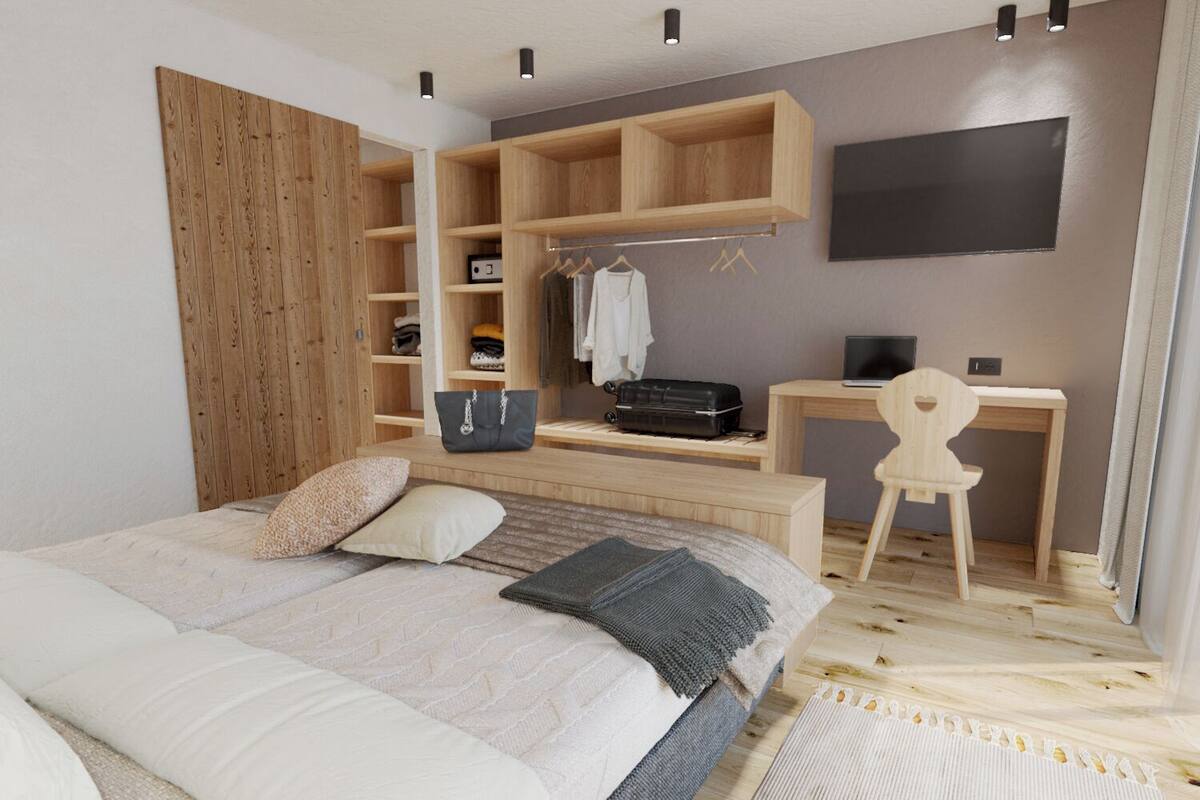 1 bedroom, in-room safe, desk, soundproofing