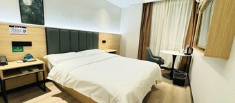 GreenTree Inn Shanghai Pudong Expo Village Hotel