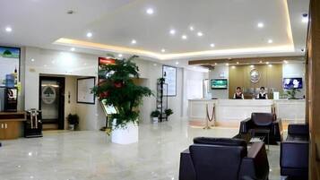 Khu sảnh