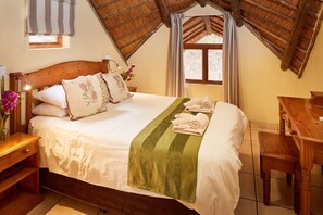1 Bedroom Chalet | In-room safe, desk, free cots/infant beds, bed sheets - First Group Gethlane Lodge (Greater Tubatse)
