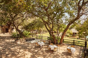 Breakfast, lunch and dinner served - First Group Gethlane Lodge (Greater Tubatse)