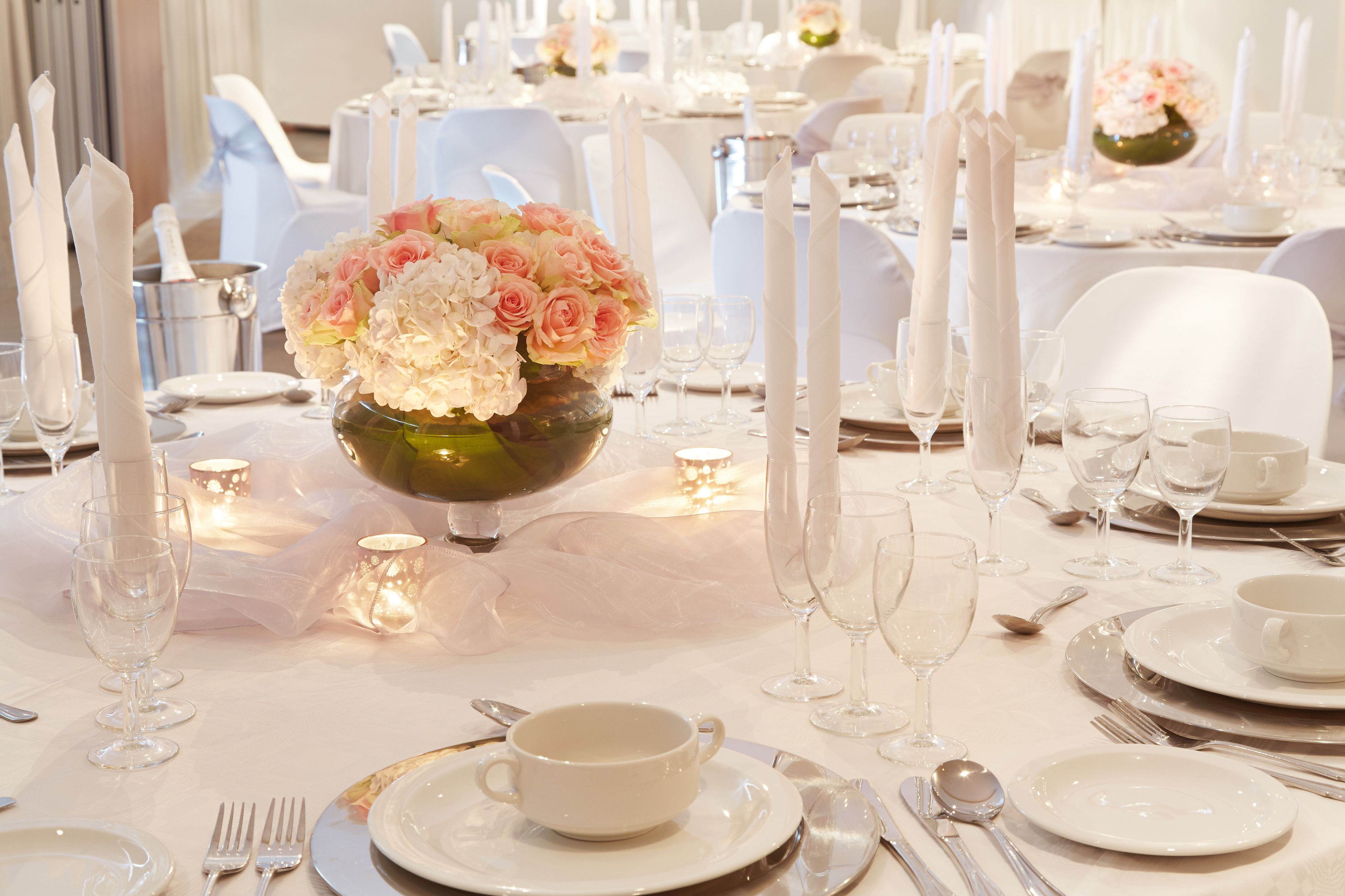 Foto - First Group The Palace All-Suite