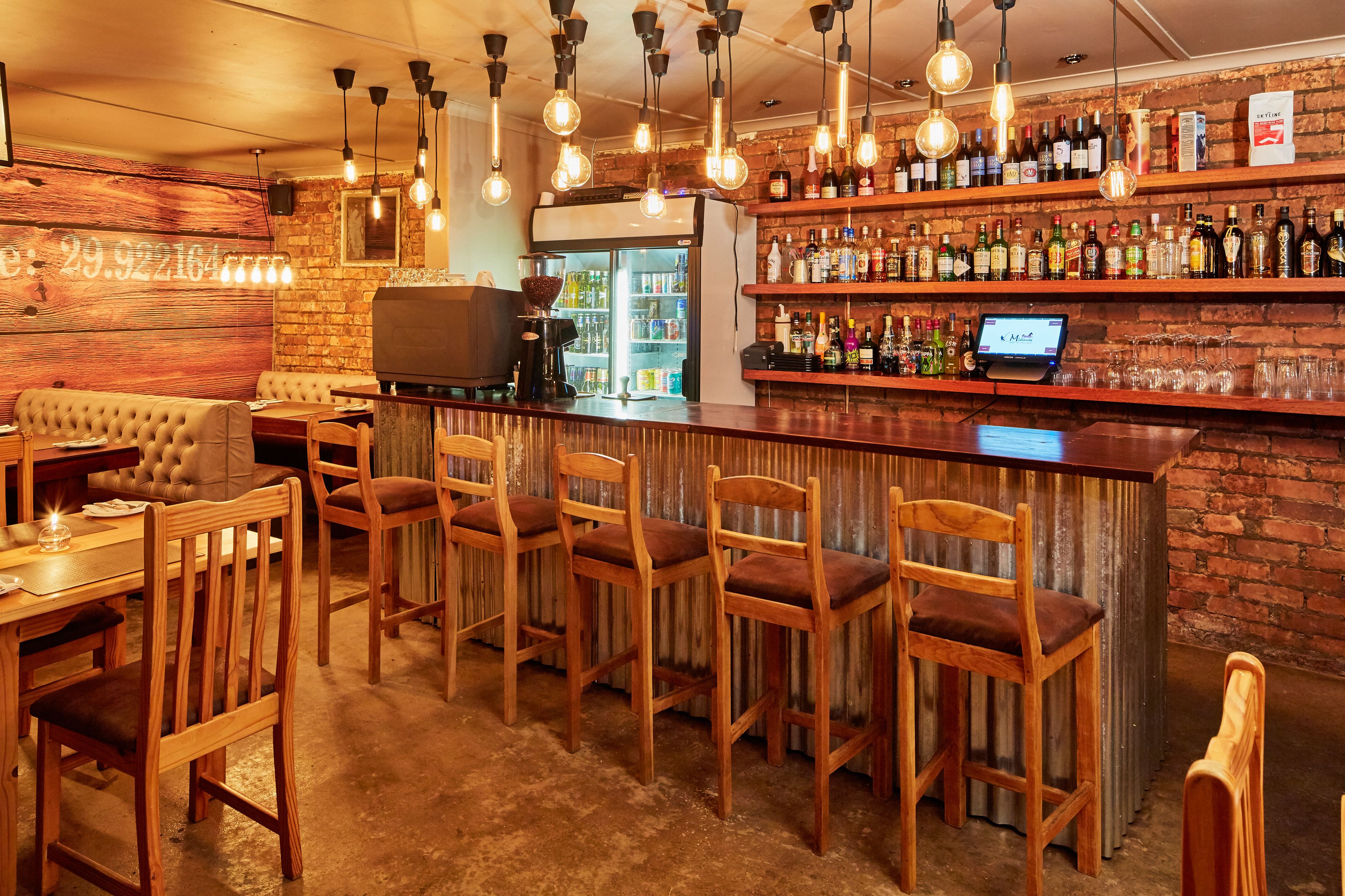 Bar (in der Unterkunft)
