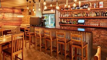 Bar (in der Unterkunft)