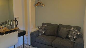 Superior Double Room, Ensuite (1)