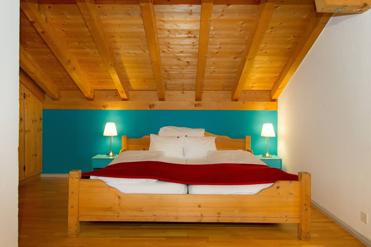 standard quadruple room | 1 bedroom, hypo-allergenic bedding, in-room safe, individually decorated