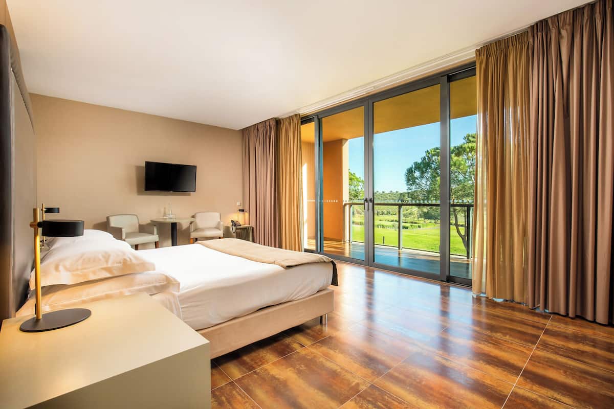 Minibar, in-room safe, blackout curtains, soundproofing