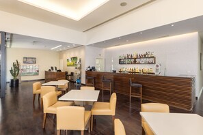 2 bars/lounges - NAU Morgado Golf & Country Club (Portimão)