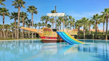 Children’s play area – outdoor
