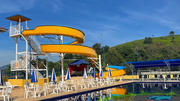 Waterslide - Resort Recanto do Teixeira - All Inclusive (Nazare Paulista)