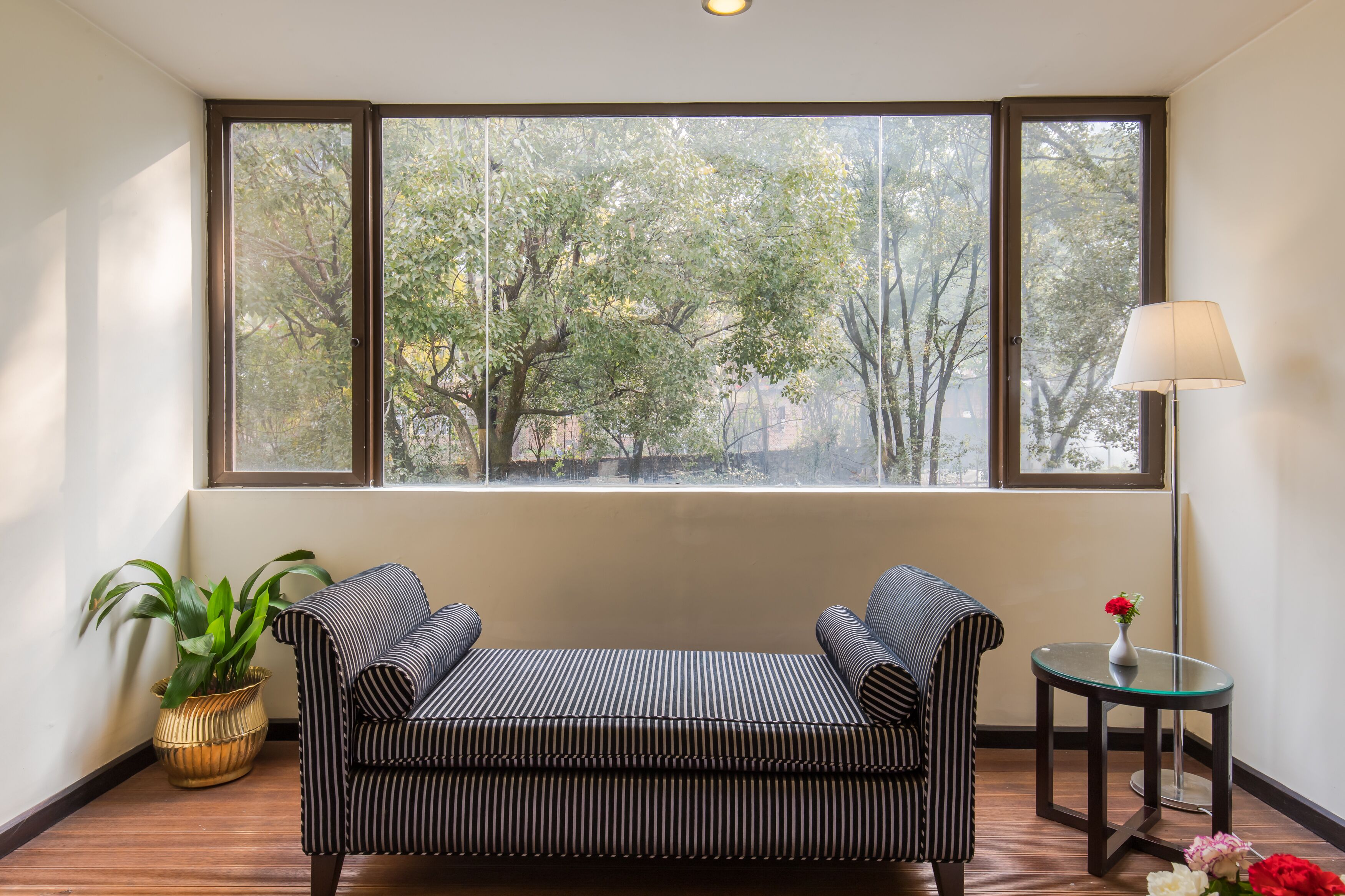 combined shower/bathtub, rainfall showerhead, designer toiletries