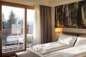 Suite | Minibar, in-room safe, desk, free WiFi