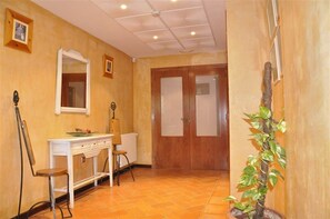 Interior - Hotel Rural Carlos I (Garganta la Olla)