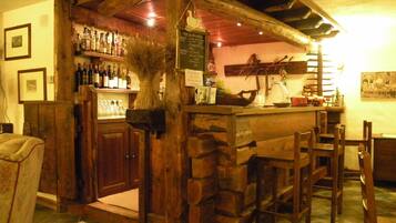 Bar (in der Unterkunft)