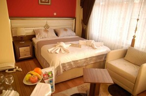 Free minibar, in-room safe, soundproofing, iron/ironing board