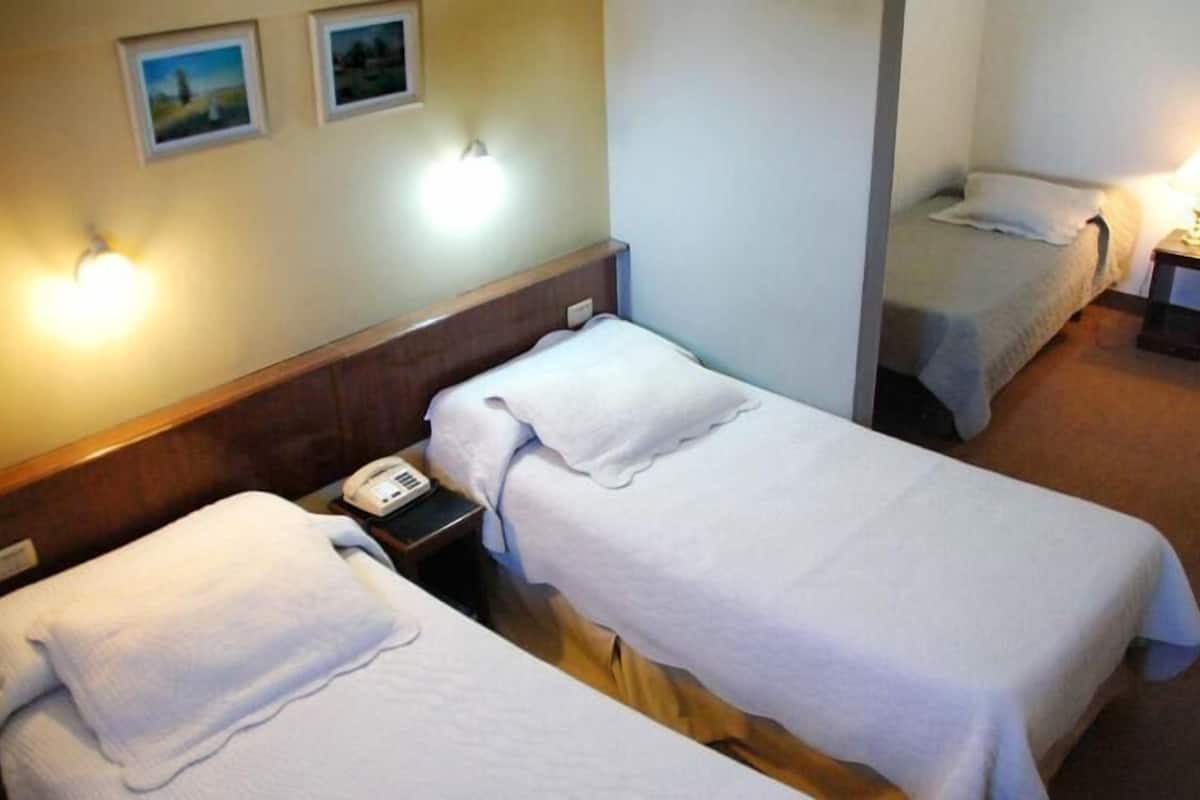 In-room safe, free WiFi
