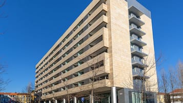 Façade de l’hébergement - soirée/nuit