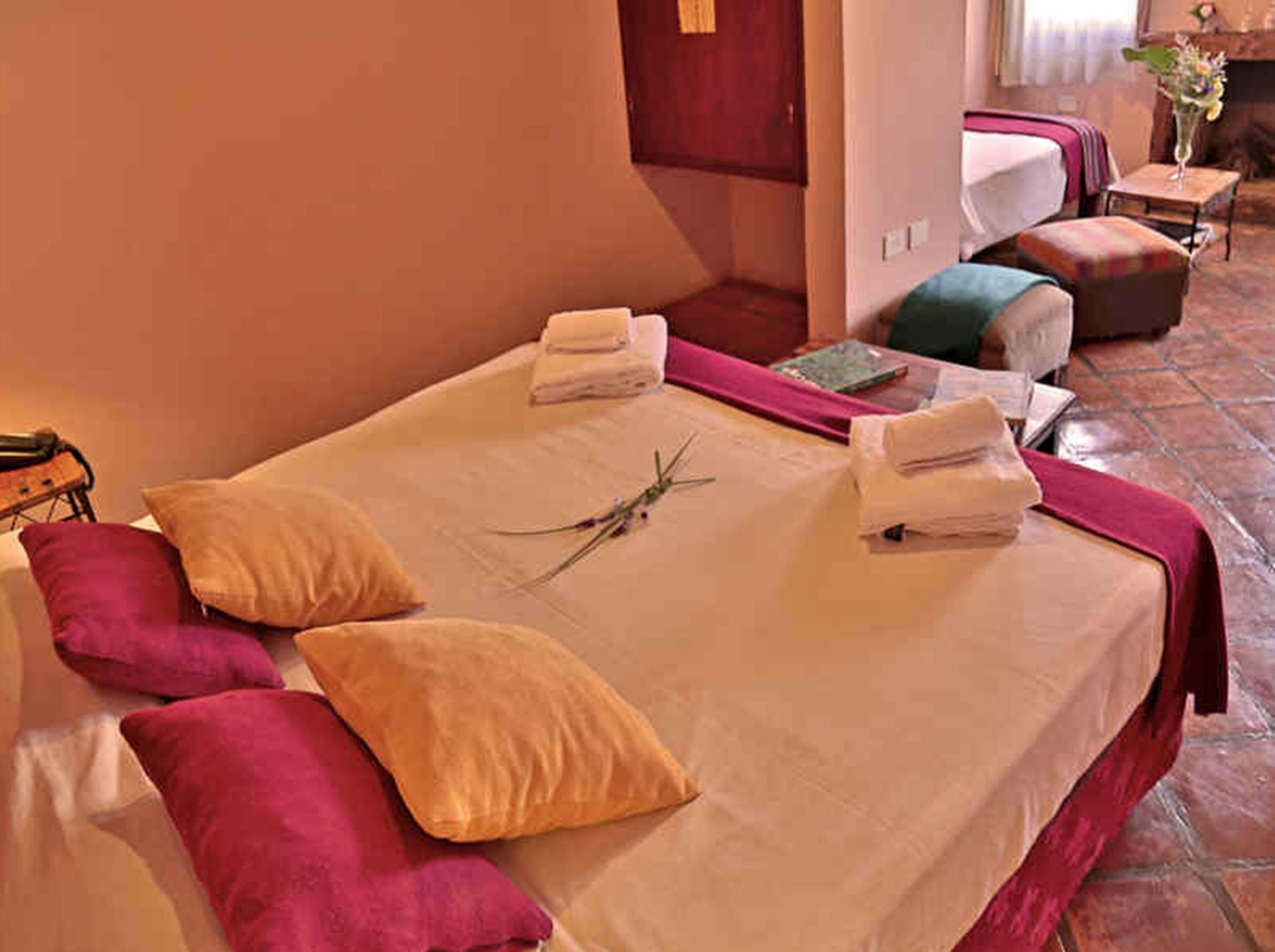 In-room safe, individually decorated, individually furnished, desk