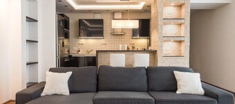 Senator Warsaw Apartments