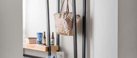 Dobbeltrom – standard, 1 dobbeltseng | Skrivebord, blendingsgardiner, wi-fi (inkludert) og sengetøy