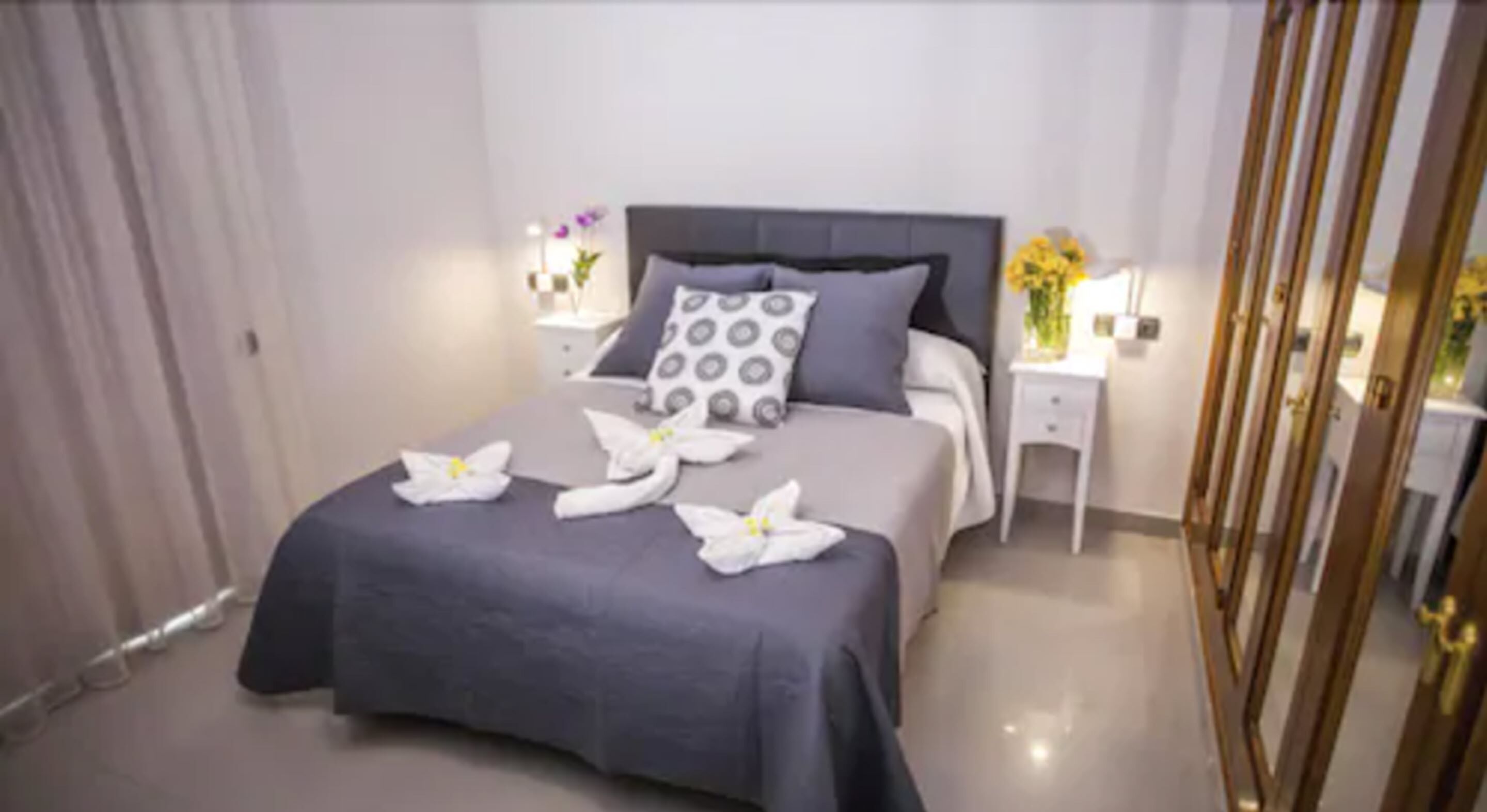 in-room safe, soundproofing, free cots/infant beds, rollaway beds