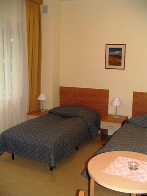 Coffres-forts dans les chambres, lits bébé (gratuits)