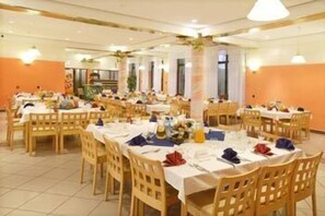 Restaurant - Centrum Konferencyjno-Rekreacyjne Czarna (Czarna)
