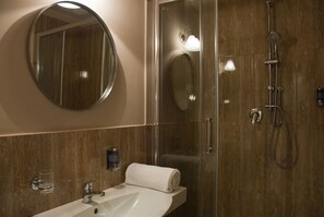 Bathroom - Black 5 Florence (Florence)
