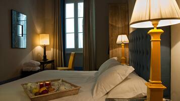 Room service – dining