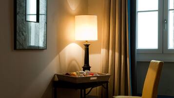 Room service – dining