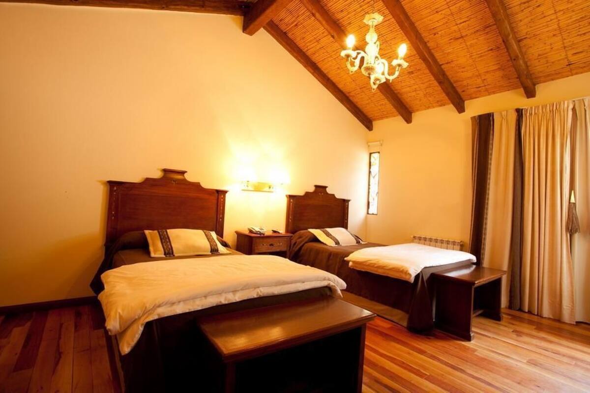 Ropa de cama de alta calidad y minibar