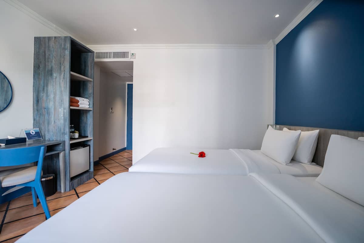 Superior Room, City View | In-room safe, desk, free cribs/infant beds, rollaway beds