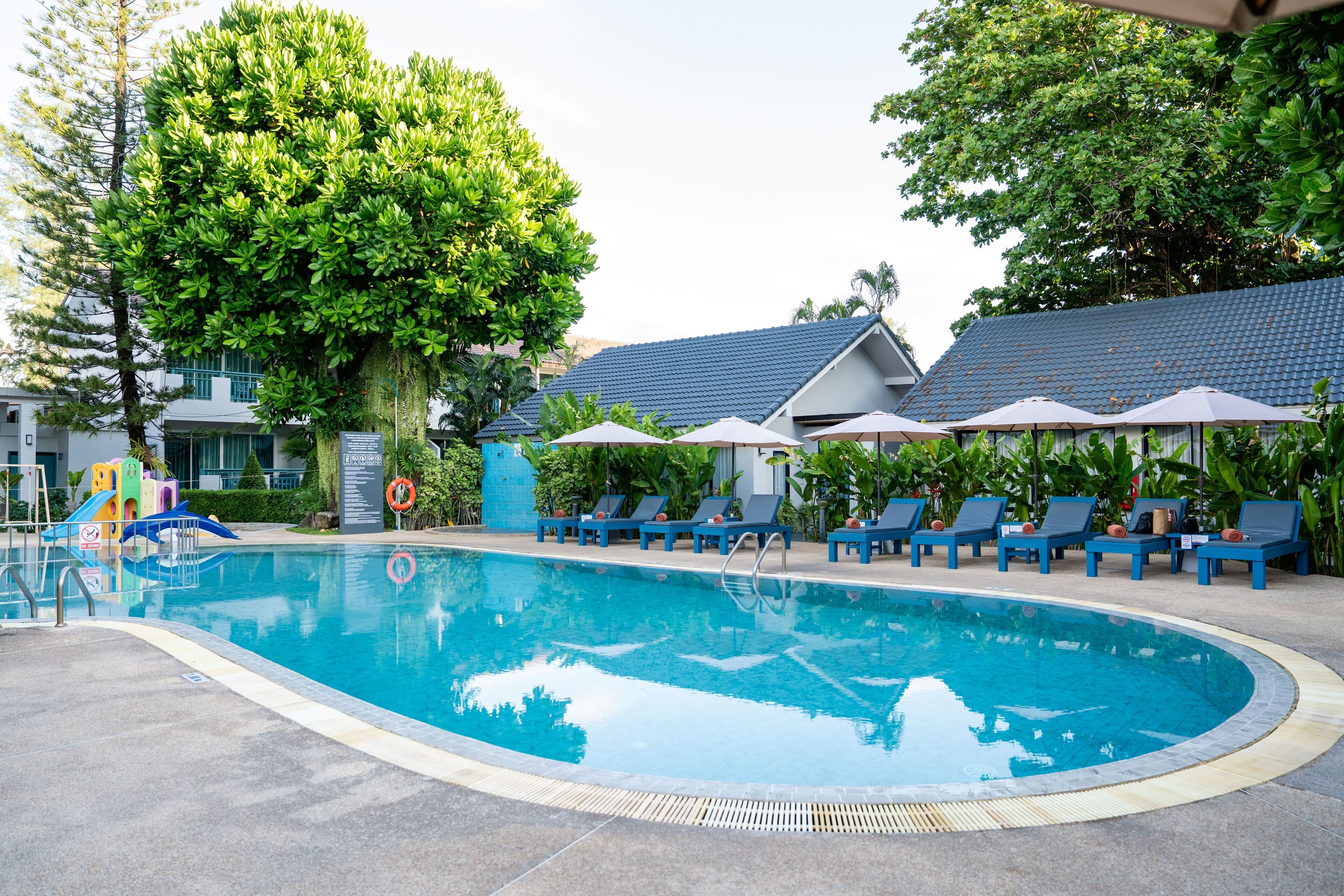 3 piscinas al aire libre