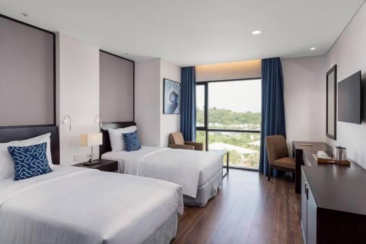 1 bedroom, minibar, in-room safe, desk