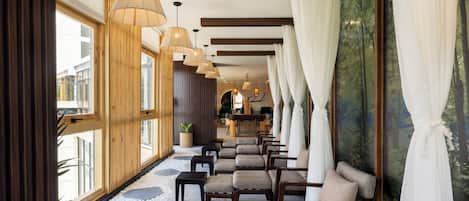 Sauna, hot tub, steam room, hot springs/mineral springs, body treatments