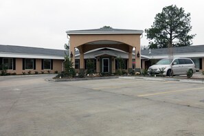Front of property - Americas Best Value Inn Caldwell (Caldwell)