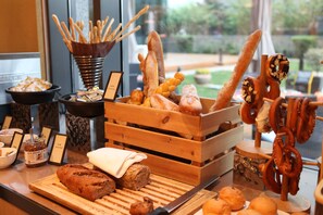 Frokostbuffé hver dag (CNY 148 per person)