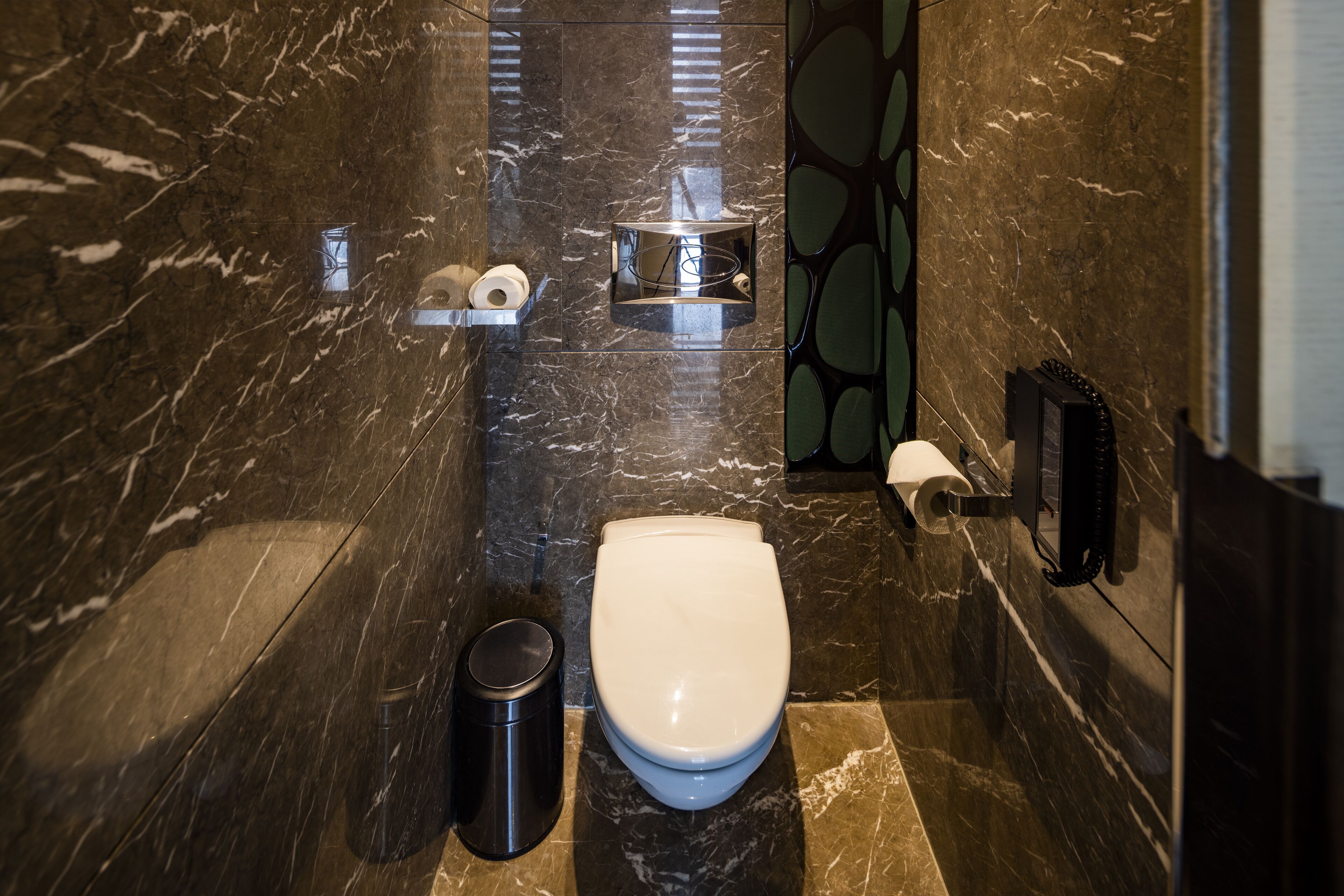 premium bedding, down duvets, minibar, in-room safe