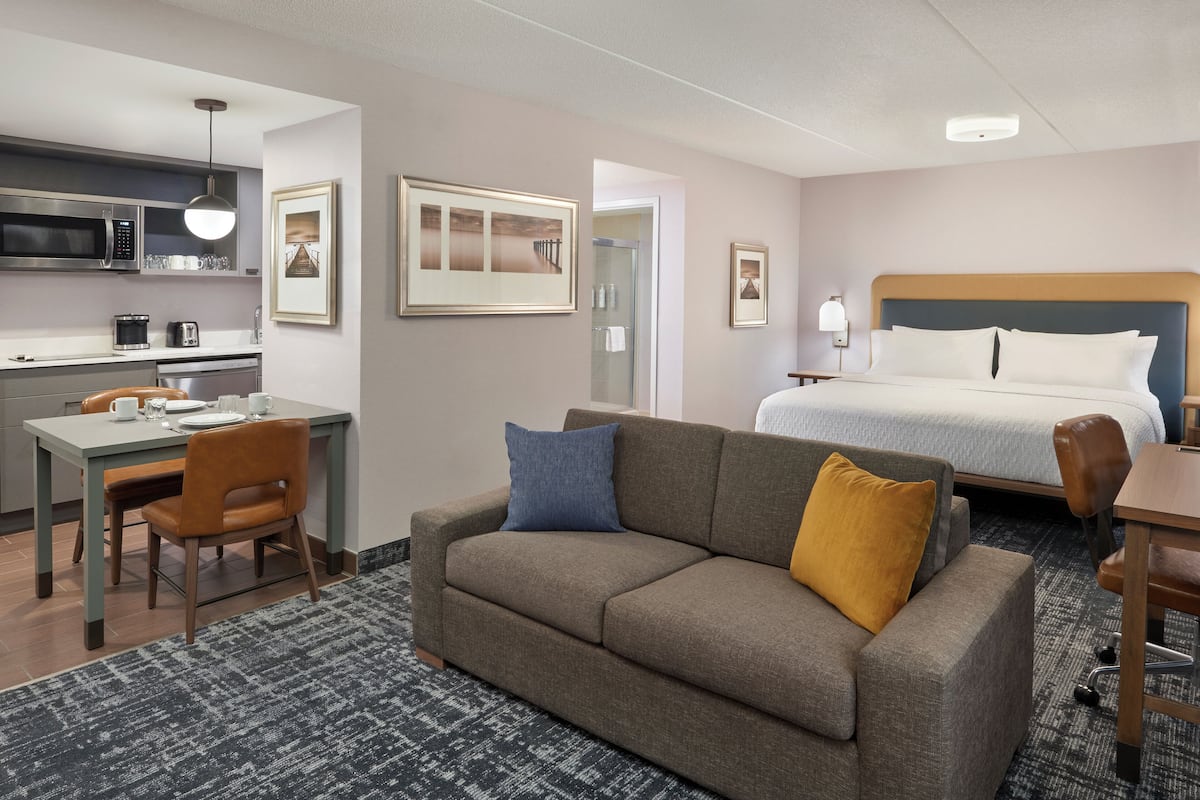 Suite, 1 chambre, non-fumeurs | Literie hypoallergénique, couette en duvet d'oie, surmatelas