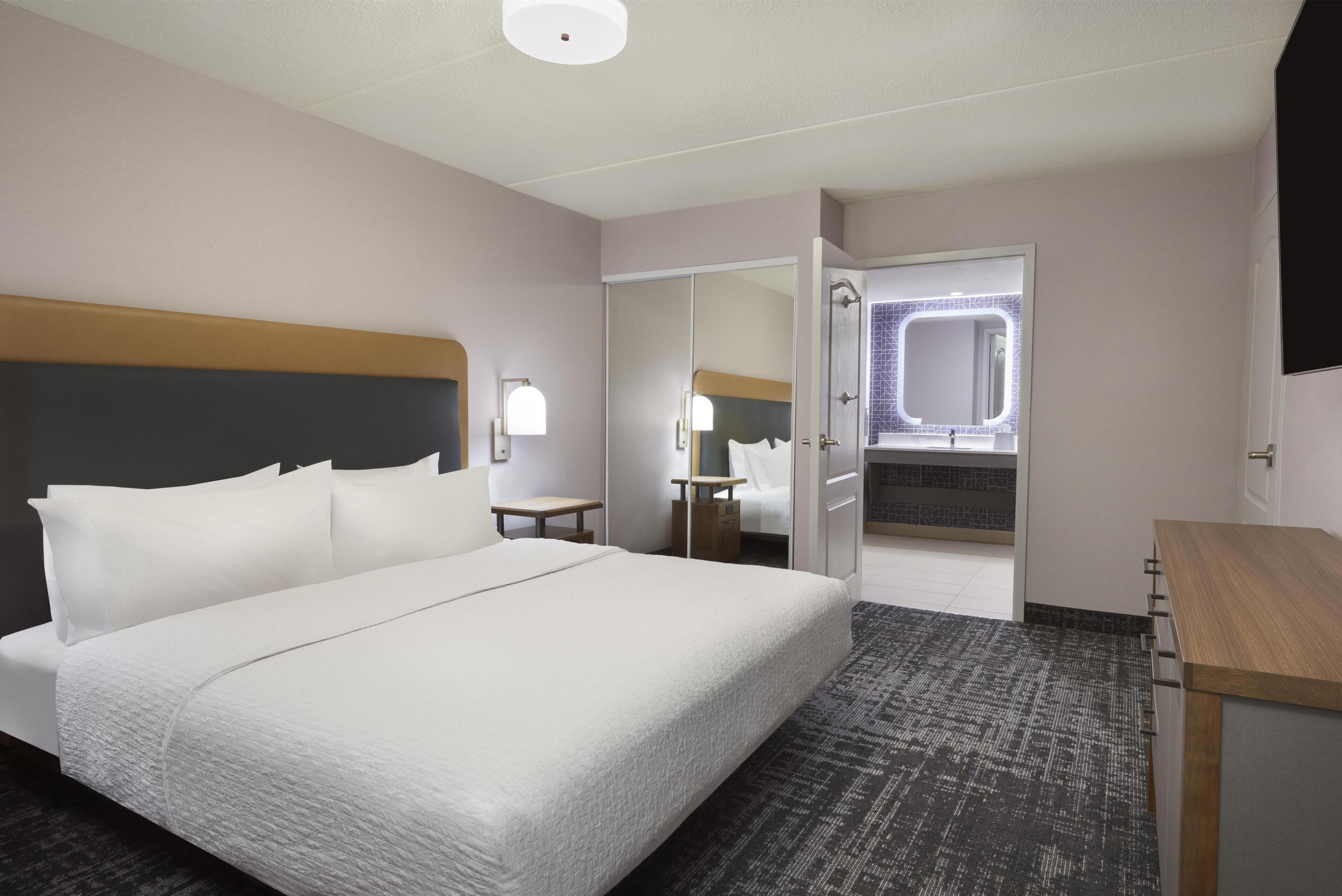 Photo - Homewood Suites by Hilton Toronto Vaughan